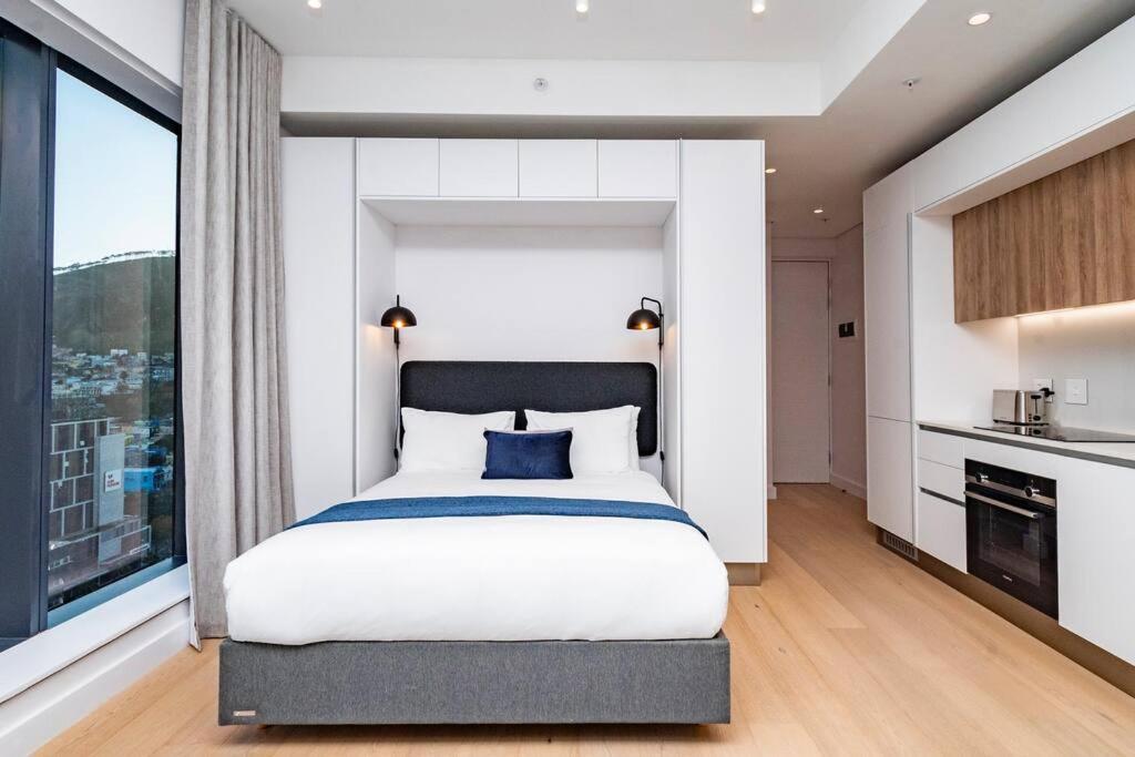 Stunning Studio - The Rubik Apartment